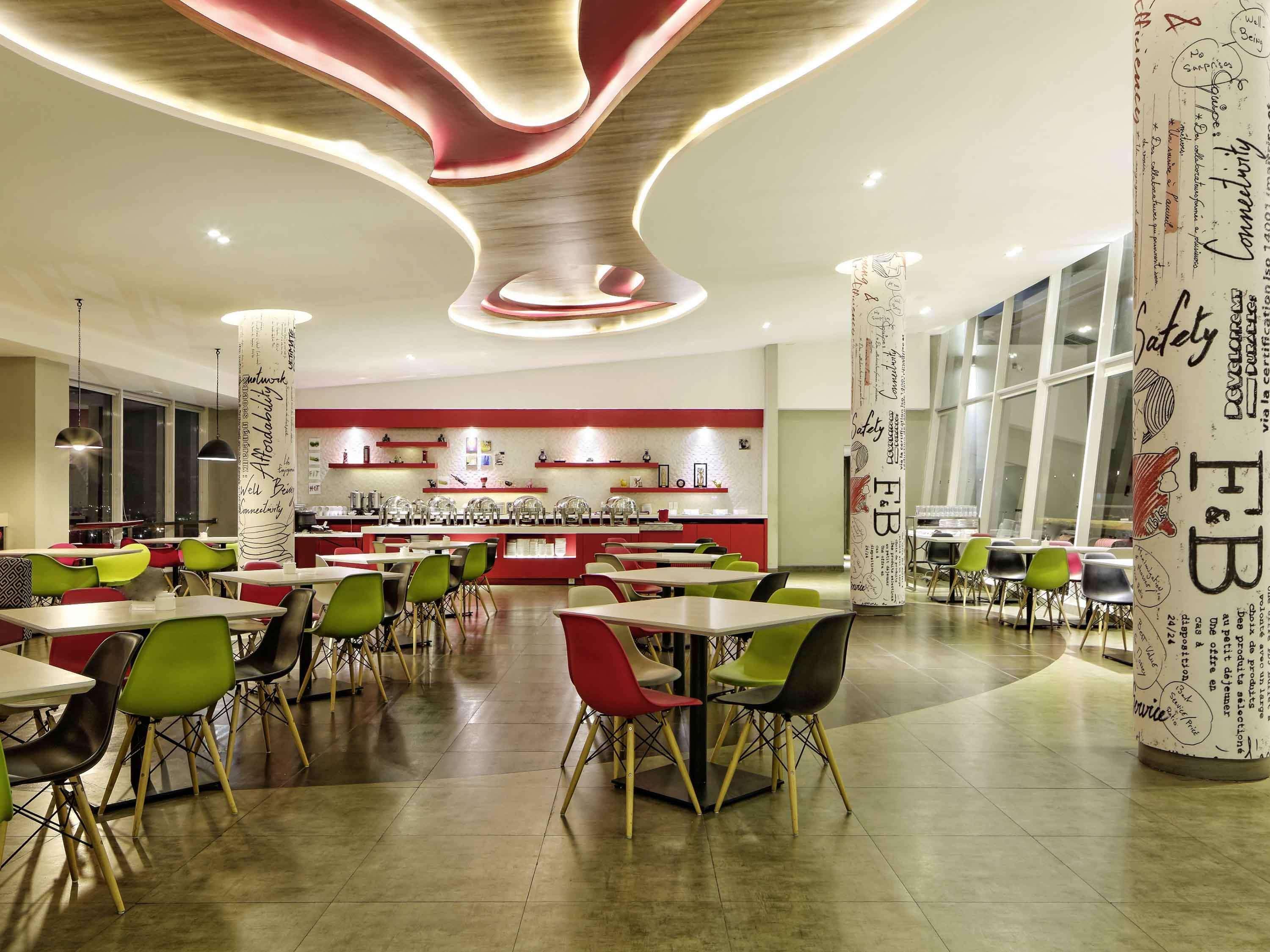 Ibis Padang Hotel Eksteriør billede
