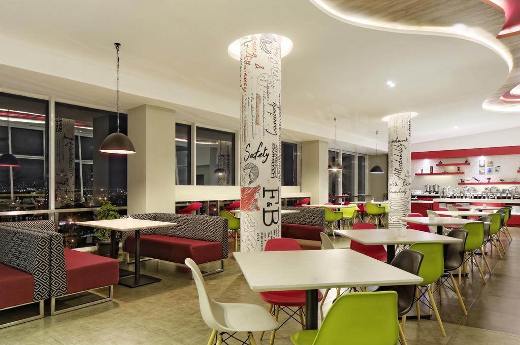 Ibis Padang Hotel Eksteriør billede