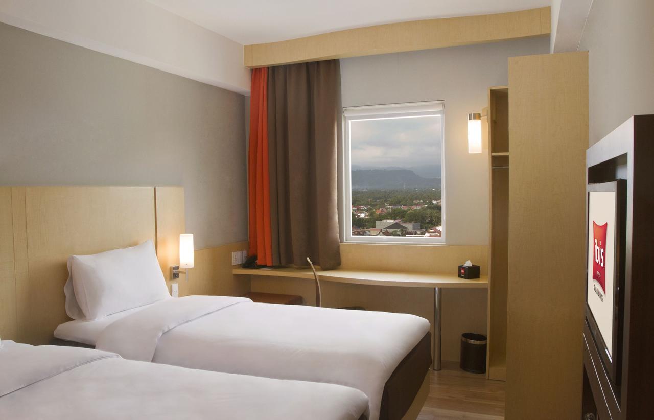 Ibis Padang Hotel Eksteriør billede