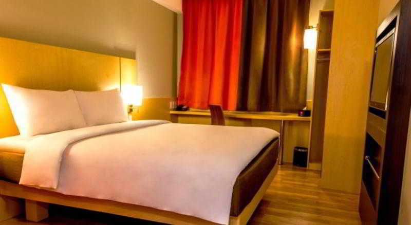 Ibis Padang Hotel Eksteriør billede